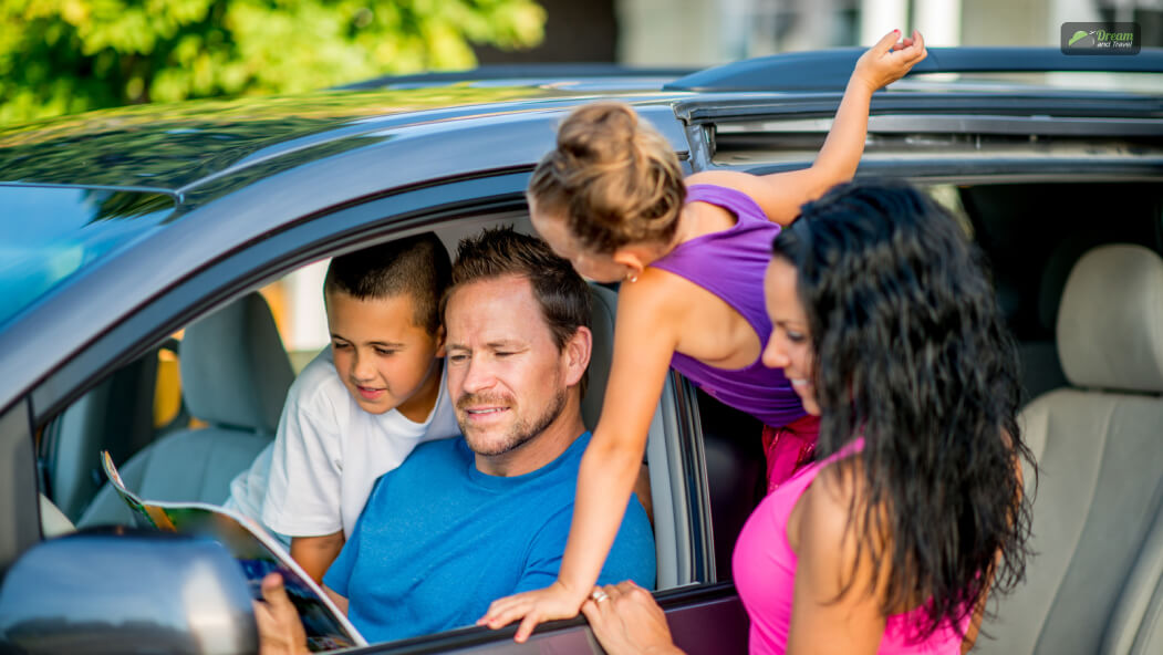 8+ Useful Tips to Plan the Perfect Road Trip with Kids