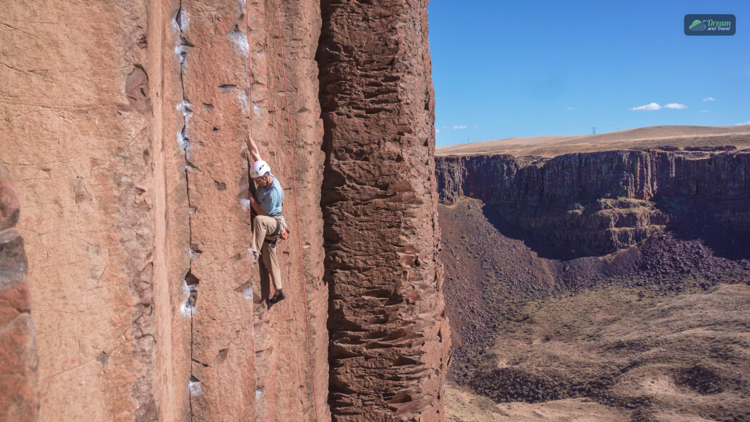 Desert Rock Climbing