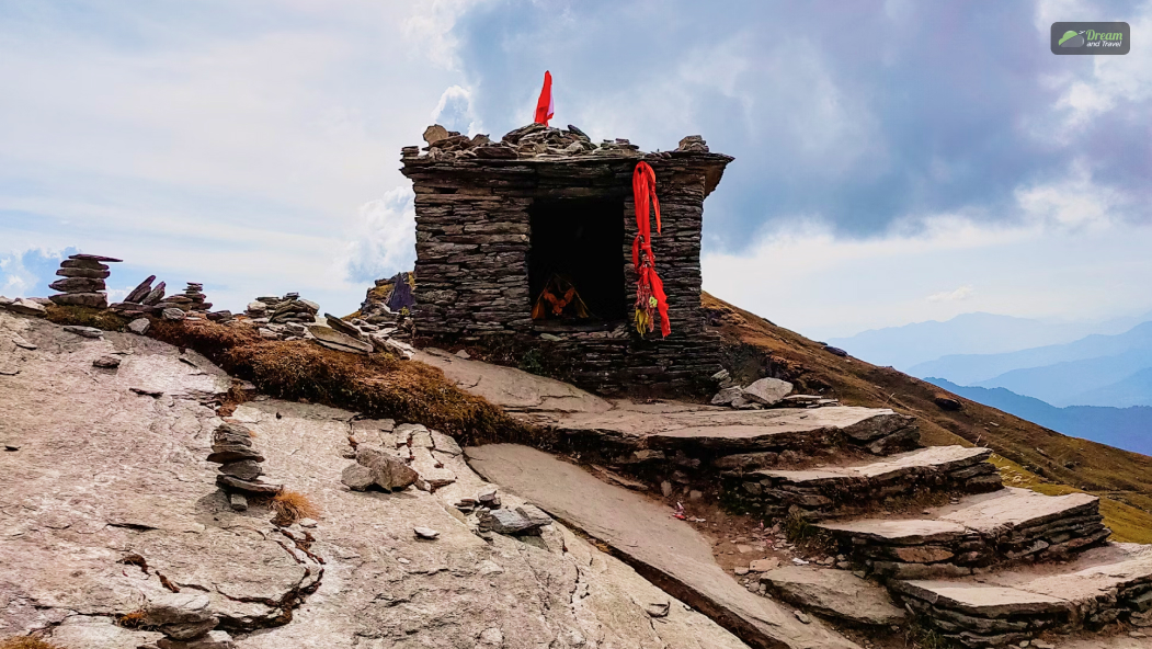 Decoding The Spiritual Significance Of Tungnath Temple And Tungnath Trek