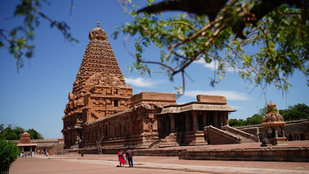 Brihadeeswarar Temple