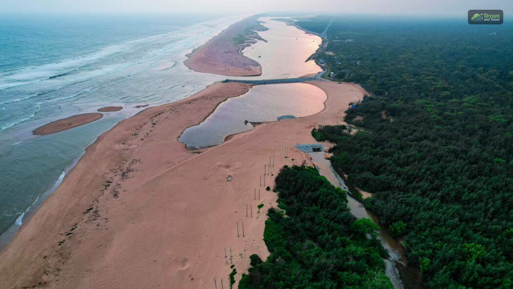 Konark Beach (An Offbeat Gem)