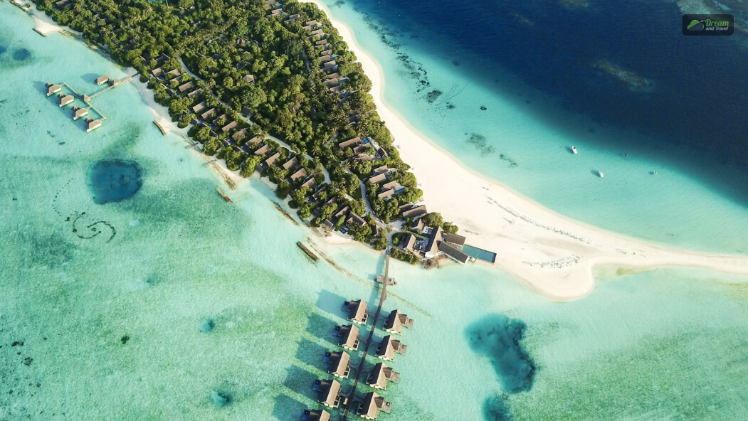 Maldives' Atolls And Islands