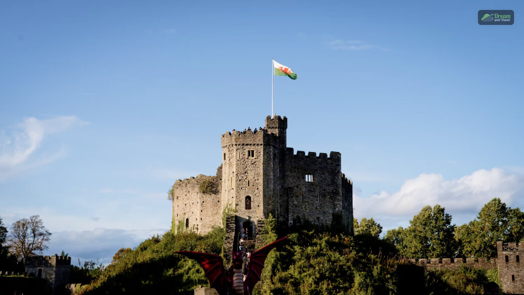 A Trip To Wales _ The Land Of Dramatic Mountains And Castles